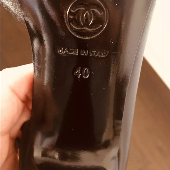 Chanel heels color black/gold - Picture 7 of 7